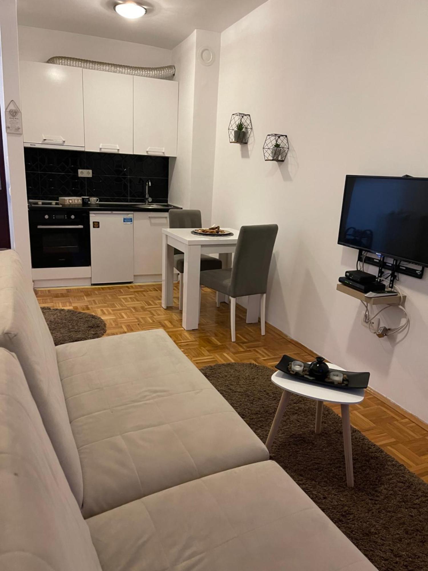 Apartment Guri Pristina Exterior foto